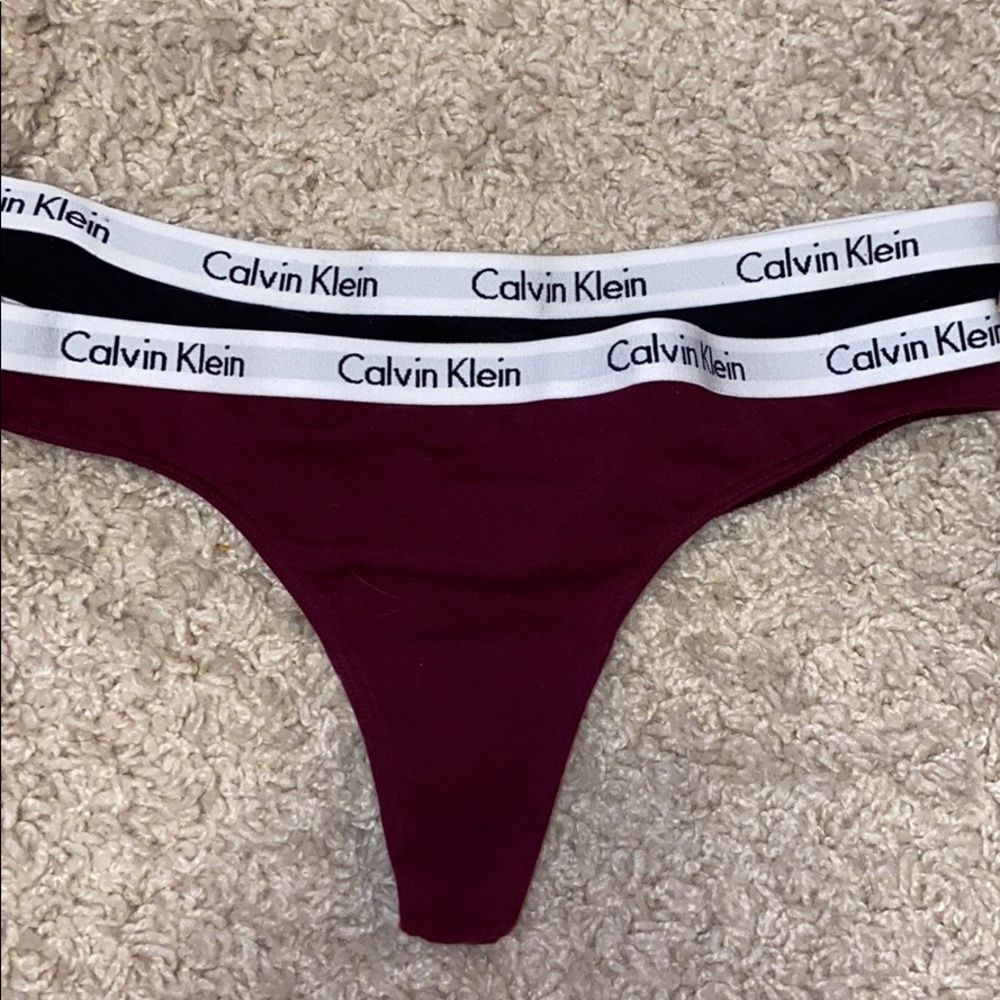 NWOT CALVIN KLIEN THONG BUNDLE